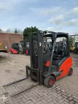 Diesel truck 2017  Linde H20D-01 (1)