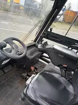 Carretilla elevadora diésel 2015  Linde H60D-02 CABIN 4558 HRS (4)