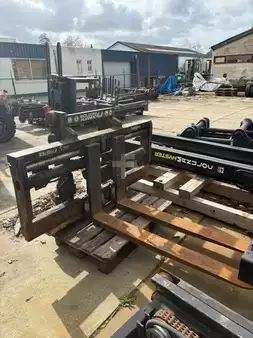 Carretilla elevadora diésel 2015  Linde H60D-02 CABIN 4558 HRS (6)