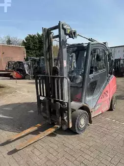 Wózki widłowe diesel 2019  Linde H25D-02 CABIN (1)