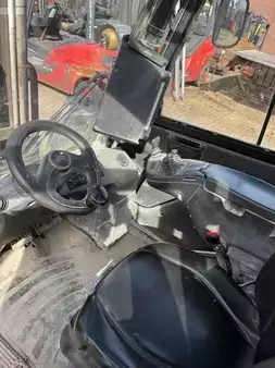 Wózki widłowe diesel 2019  Linde H25D-02 CABIN (3)