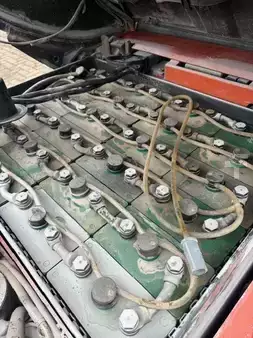 Electric - 4 wheels 2008  Linde E20P (4)