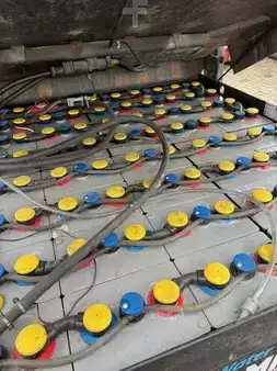 Eléctrica de 4 ruedas 2005  Linde E48P (4)