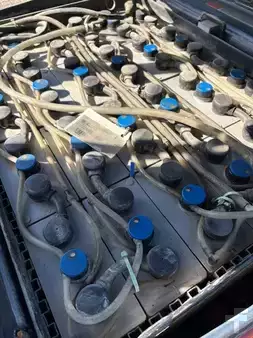 El truck - 3 hjulet 2015  Toyota 8FBEKT18 (4)