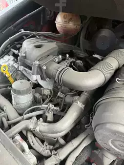 Wózki widłowe diesel 2016  Linde H25D-02 CABIN (4)