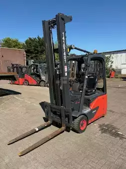 Eléctrica de 3 ruedas 2016  Linde E14-02 (1)