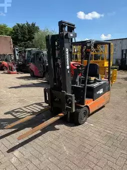 Elektrisk- 3 hjul 2015  Doosan B18T-5 one wheel fixed (1)