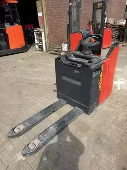 Elektrische palletwagens 2014  Linde T20SP BATTERY2022 (2)