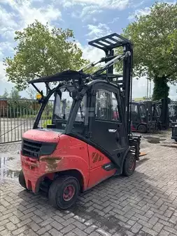 Dízel targoncák 2018  Linde H25D-02 (2)