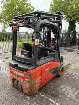 Eléctrico - 3 rodas 2019  Linde E18L-02 (2)