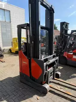 Carretilla retráctil 2019  Linde R14X-03 1935 HOURS (3)