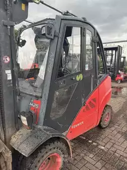 Carrelli elevatori diesel 2009  Linde H25D CABIN (1)