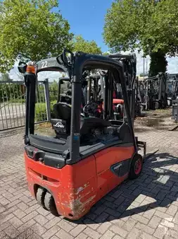 Carrelli elettrici 3 ruote 2018  Linde E16-02 Li ion (2)