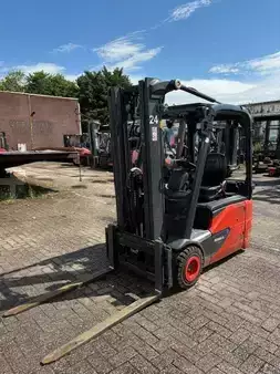 Carrelli elettrici 3 ruote 2018  Linde E16-02 Li ion (1)