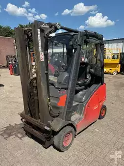 Dieselový VZV 2016  Linde H18D-01 HALF CABIN (1)