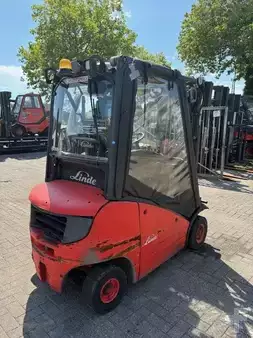Dieselový VZV 2016  Linde H18D-01 HALF CABIN (2)