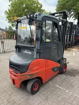 Dieseltruck 2017  Linde H20D-01 CABIN (2)