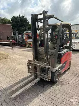 4-wiel elektrische heftrucks 2019  Linde E20PH-02 (1)