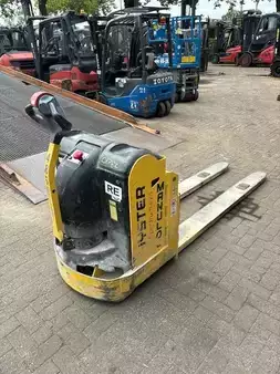 Låglyftare El 2014  Hyster P2.5 (1)