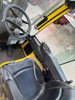 Carrelli elettrici 4 ruote 2016  Hyster J1.8XNT (4)