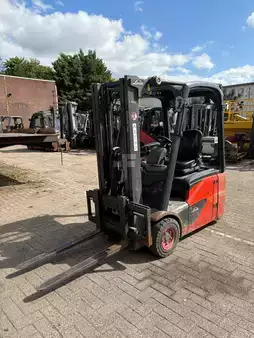 El Truck - 3-hjul 2015  Linde E14-02 (1)