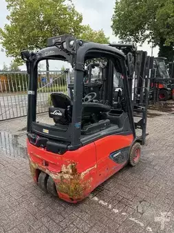 Elektro tříkolové VZV 2021  Linde E16-02 Li ion INT CHARGER (2)