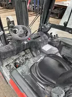 Elektro čtyřkolový VZV 2022  Linde E16-02 (4)