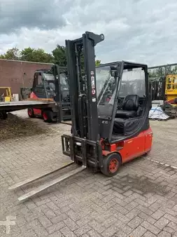 El Truck - 3-hjul 2002  Linde E16C (1)