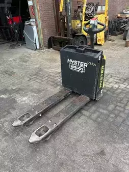 Nízkozdvižný vozík 2016  Hyster P1.6 (2)