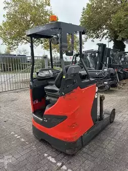 Carrelli retrattili 2017  Linde R20N01 (1)