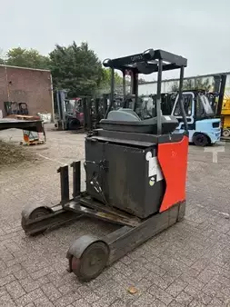 Carrelli retrattili 2017  Linde R20N01 (2)
