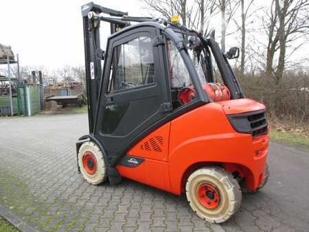 Propane Forklifts 2014  Linde H30T-02 (4)