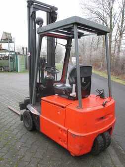 Eléctrica de 3 ruedas 1990 Linde E15 (4)