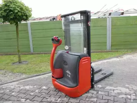 Stoccatori 2008  Linde L12 (1)