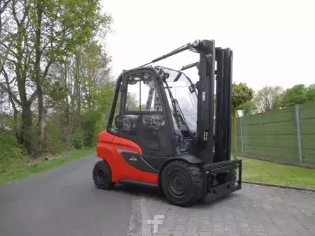 LPG heftrucks 2020  Linde H35T-01 (1)