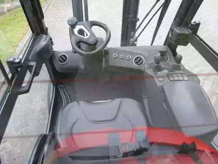 LPG heftrucks 2020  Linde H35T-01 (6)