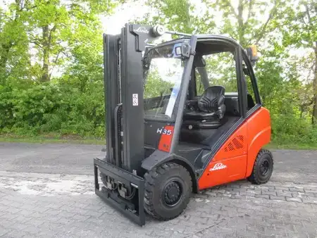 LPG heftrucks 2011  Linde H35T-01 (1)