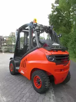 Treibgasstapler 2010  Linde H50T-01 (4)