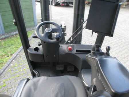 Eléctrica de 4 ruedas 2016  Linde E16PH-02 (6)