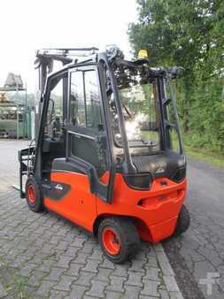 El Truck - 4-hjul 2014  Linde E25L-01 (4)