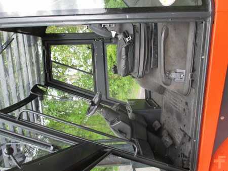 Diesel Forklifts 2001  Linde H70D-02 (5)