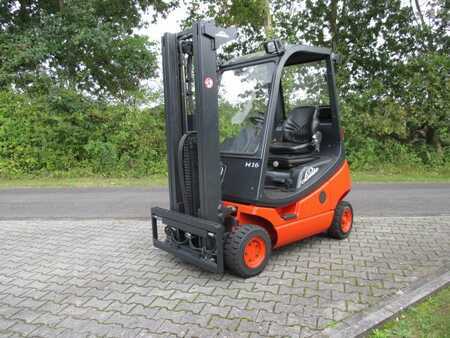 Carretilla elevadora GLP 2004 Linde H16T-03 (1)