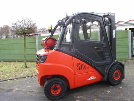 Carretilla elevadora GLP 2013 Linde H30T-02 (3)