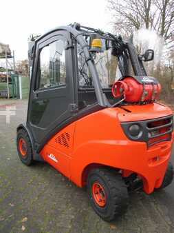 Carretilla elevadora GLP 2013 Linde H30T-02 (4)