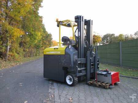 Carretilla de 4 vías 2009  Combilift C 2500 CBE (2)