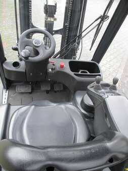 El truck - 3 hjulet 2021  Linde E18-02 (6)