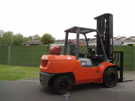 LPG heftrucks 2005  Toyota 02-7FGA50 (3)