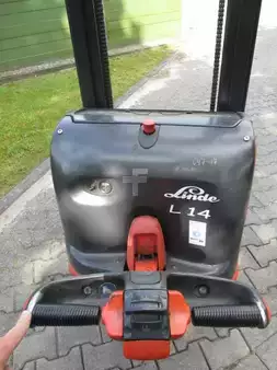 Hochhubwagen 2007  Linde L14 (5)