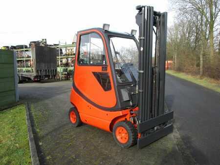 Carretilla elevadora GLP 1998 Linde H16T-02 (2)