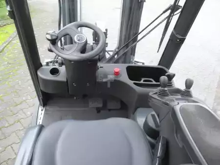 El truck - 4 hjulet 2018  Linde E20PL-02 (5)